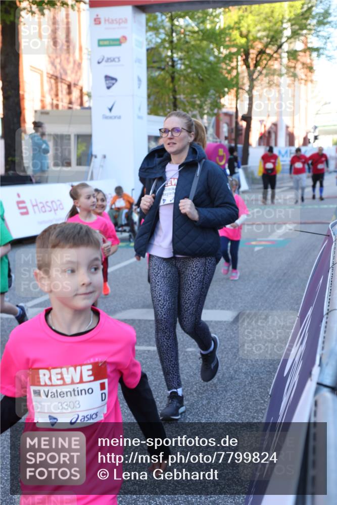 25.04.2025 - Das Zehntel Lena Gebhardt http://msf.ph/oto/7799824 26.04.2025 07:35:35 Allgemein zum Event 3303 meine-sportfotos.de