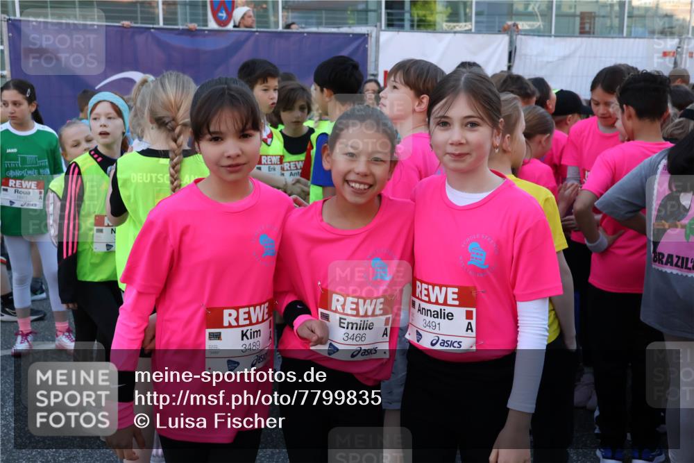 25.04.2025 - Das Zehntel Luisa Fischer http://msf.ph/oto/7799835 26.04.2025 08:26:39 Allgemein zum Event 1661, 3489, 3466, 3491 meine-sportfotos.de