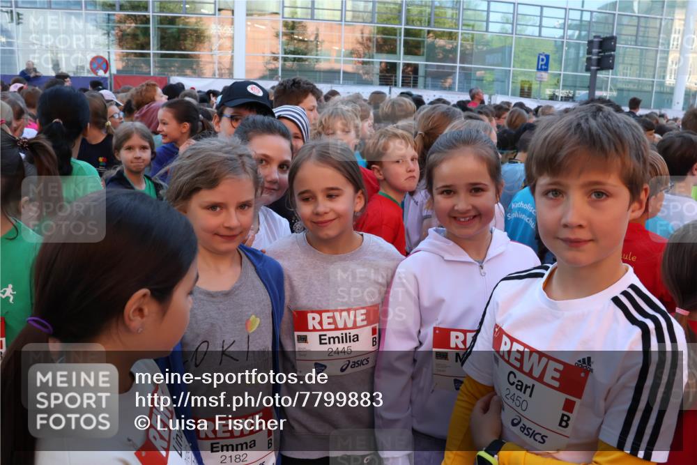 25.04.2025 - Das Zehntel Luisa Fischer http://msf.ph/oto/7799883 26.04.2025 08:29:53 Allgemein zum Event 2445, 2182, 2445, 2446, 2450 meine-sportfotos.de