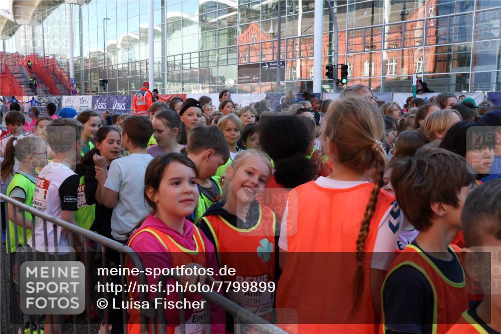 25.04.2025 - Das Zehntel Luisa Fischer http://msf.ph/oto/7799899 26.04.2025 08:30:27 Allgemein zum Event 1100, 87, 278, 2784 meine-sportfotos.de