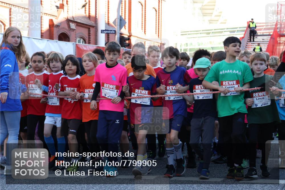 25.04.2025 - Das Zehntel Luisa Fischer http://msf.ph/oto/7799905 26.04.2025 08:32:57 Allgemein zum Event 1904, 1903, 8391, 2575, 262, 1387 meine-sportfotos.de