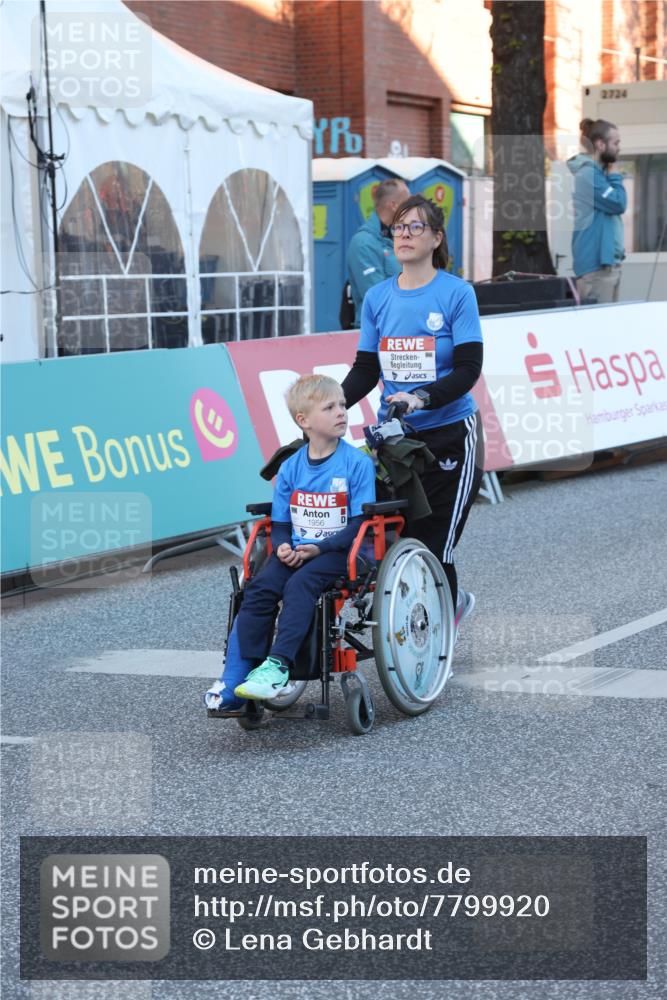 25.04.2025 - Das Zehntel Lena Gebhardt http://msf.ph/oto/7799920 26.04.2025 07:35:42 Allgemein zum Event 221, 2724, 1956 meine-sportfotos.de
