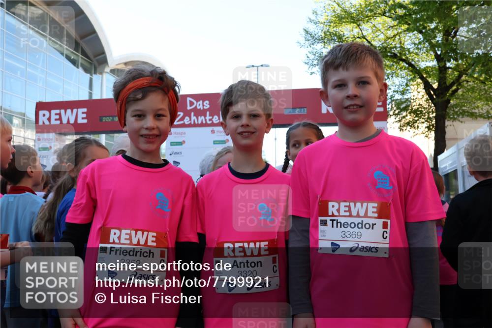 25.04.2025 - Das Zehntel Luisa Fischer http://msf.ph/oto/7799921 26.04.2025 08:34:11 Allgemein zum Event 7, 3352, 0, 02, 18, 3352, 3320, 3369, 3320 meine-sportfotos.de