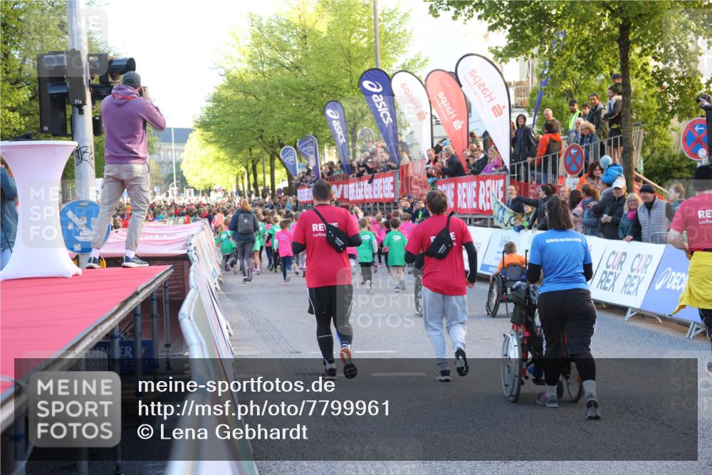 25.04.2025 - Das Zehntel Lena Gebhardt http://msf.ph/oto/7799961 26.04.2025 07:35:52 Allgemein zum Event 92, 9 meine-sportfotos.de
