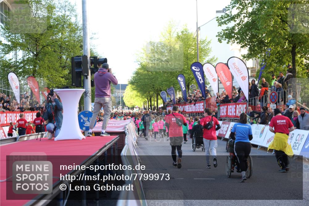 25.04.2025 - Das Zehntel Lena Gebhardt http://msf.ph/oto/7799973 26.04.2025 07:35:53 Allgemein zum Event 92, 9, 6926, 92, 9, 69262, 92, 9 meine-sportfotos.de