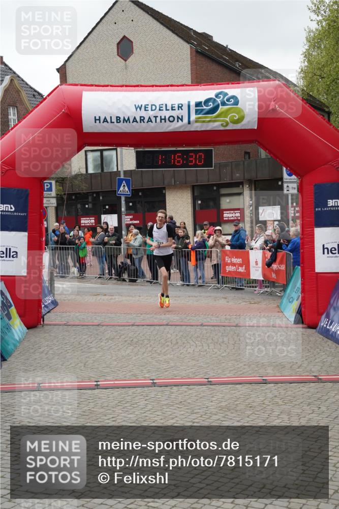 04.05.2025 - 8. Wedeler Halbmarathon Felixshl http://msf.ph/oto/7815171 04.05.2025 11:16:28 Ziel 932 meine-sportfotos.de