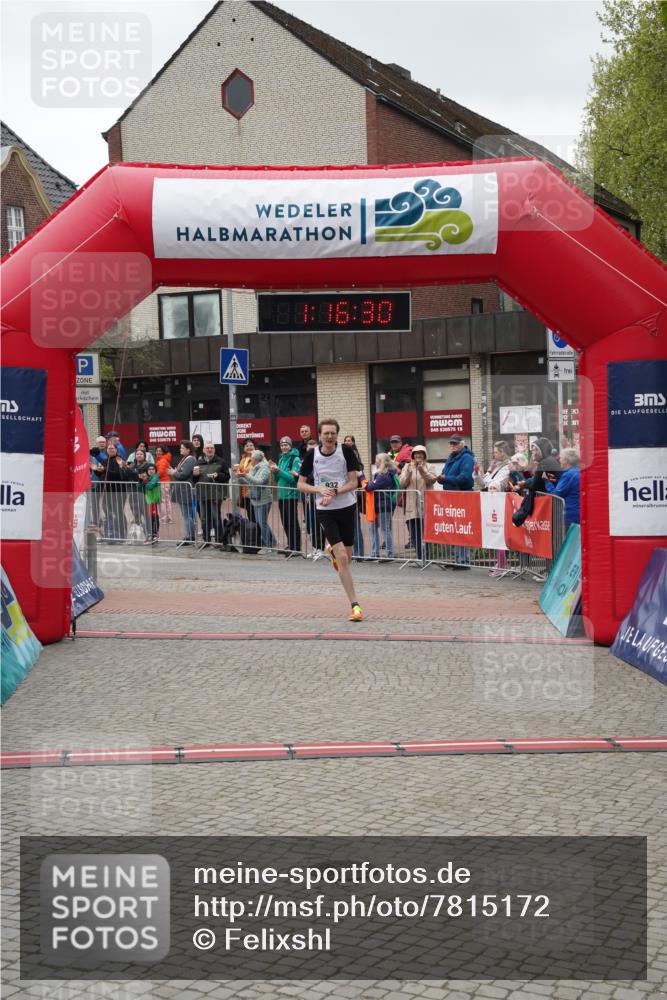 04.05.2025 - 8. Wedeler Halbmarathon Felixshl http://msf.ph/oto/7815172 04.05.2025 11:16:28 Ziel 932 meine-sportfotos.de