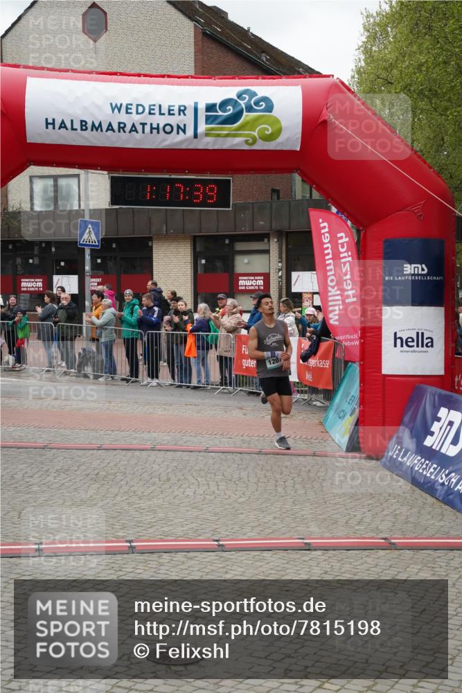 04.05.2025 - 8. Wedeler Halbmarathon Felixshl http://msf.ph/oto/7815198 04.05.2025 11:17:37 Ziel 1184, 1207 meine-sportfotos.de