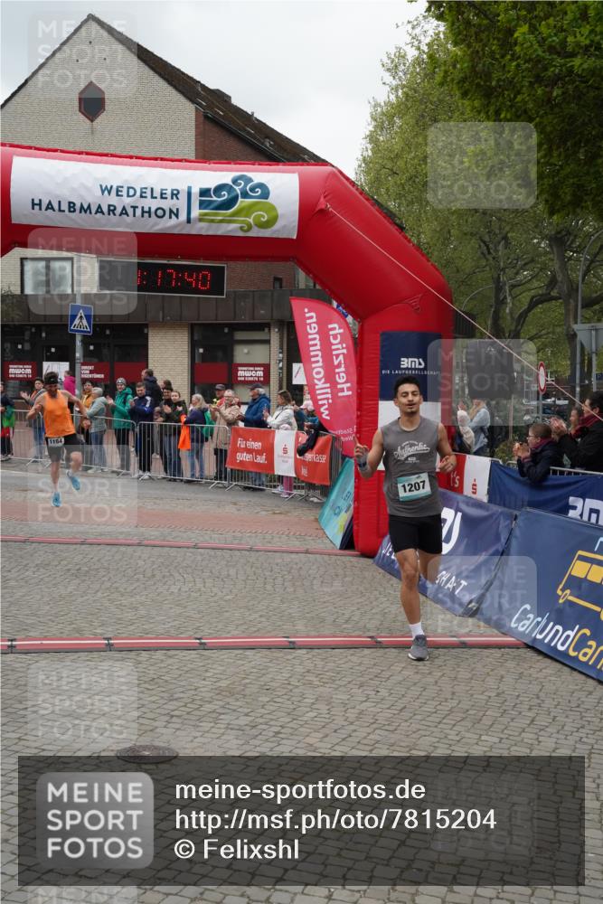 04.05.2025 - 8. Wedeler Halbmarathon Felixshl http://msf.ph/oto/7815204 04.05.2025 11:17:38 Ziel 1184, 1207 meine-sportfotos.de