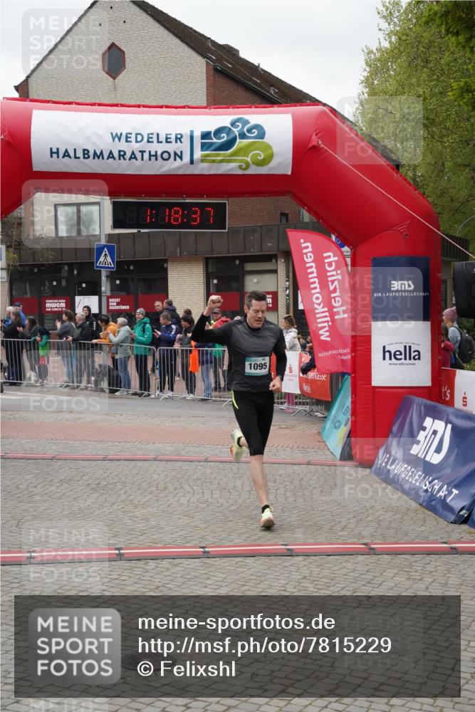 04.05.2025 - 8. Wedeler Halbmarathon Felixshl http://msf.ph/oto/7815229 04.05.2025 11:18:35 Ziel 1095 meine-sportfotos.de