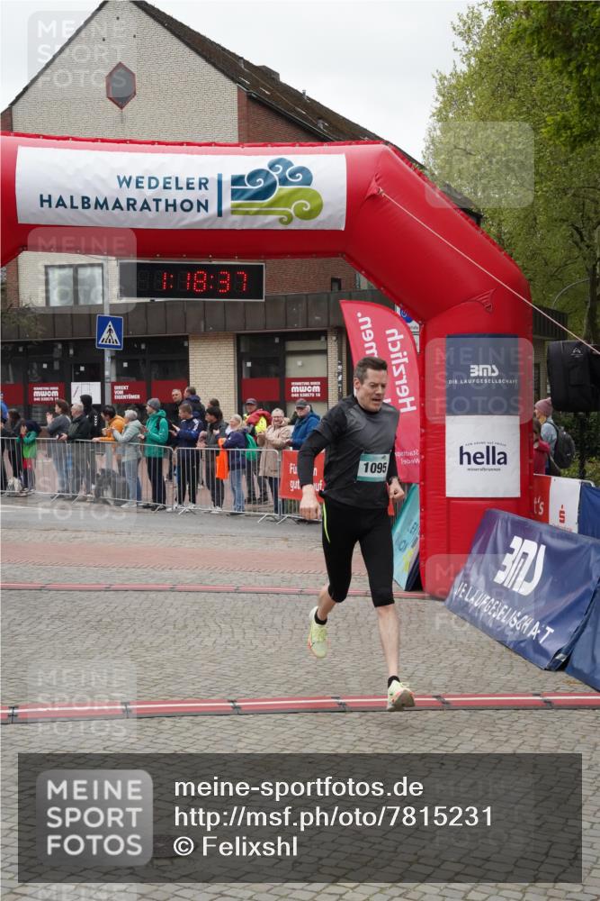 04.05.2025 - 8. Wedeler Halbmarathon Felixshl http://msf.ph/oto/7815231 04.05.2025 11:18:35 Ziel 1095 meine-sportfotos.de