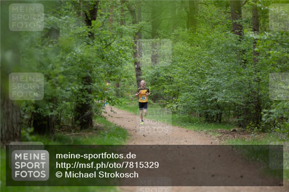 04.05.2025 - 8. Wedeler Halbmarathon Michael Strokosch http://msf.ph/oto/7815329 04.05.2025 10:27:32 Laufen 578 meine-sportfotos.de