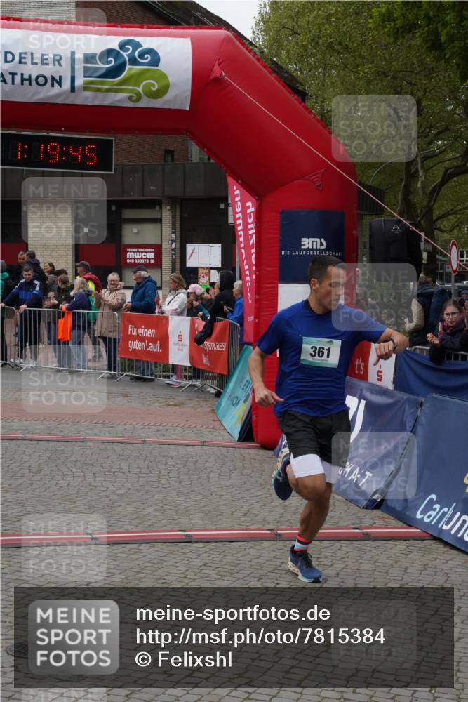 04.05.2025 - 8. Wedeler Halbmarathon Felixshl http://msf.ph/oto/7815384 04.05.2025 11:19:43 Ziel 361, 534 meine-sportfotos.de