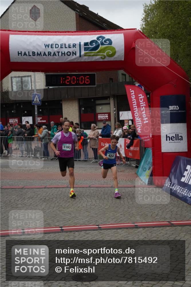 04.05.2025 - 8. Wedeler Halbmarathon Felixshl http://msf.ph/oto/7815492 04.05.2025 11:20:05 Ziel 424, 1193 meine-sportfotos.de