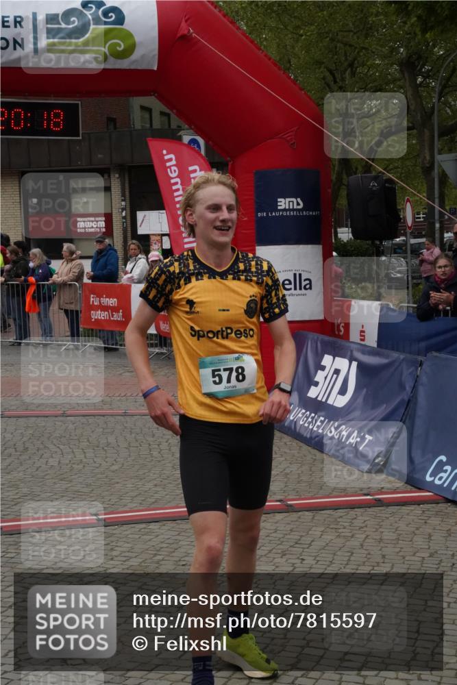 04.05.2025 - 8. Wedeler Halbmarathon Felixshl http://msf.ph/oto/7815597 04.05.2025 11:20:16 Ziel 578 meine-sportfotos.de