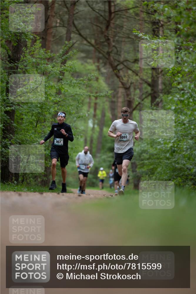 04.05.2025 - 8. Wedeler Halbmarathon Michael Strokosch http://msf.ph/oto/7815599 04.05.2025 10:32:09 Laufen 1092, 567 meine-sportfotos.de