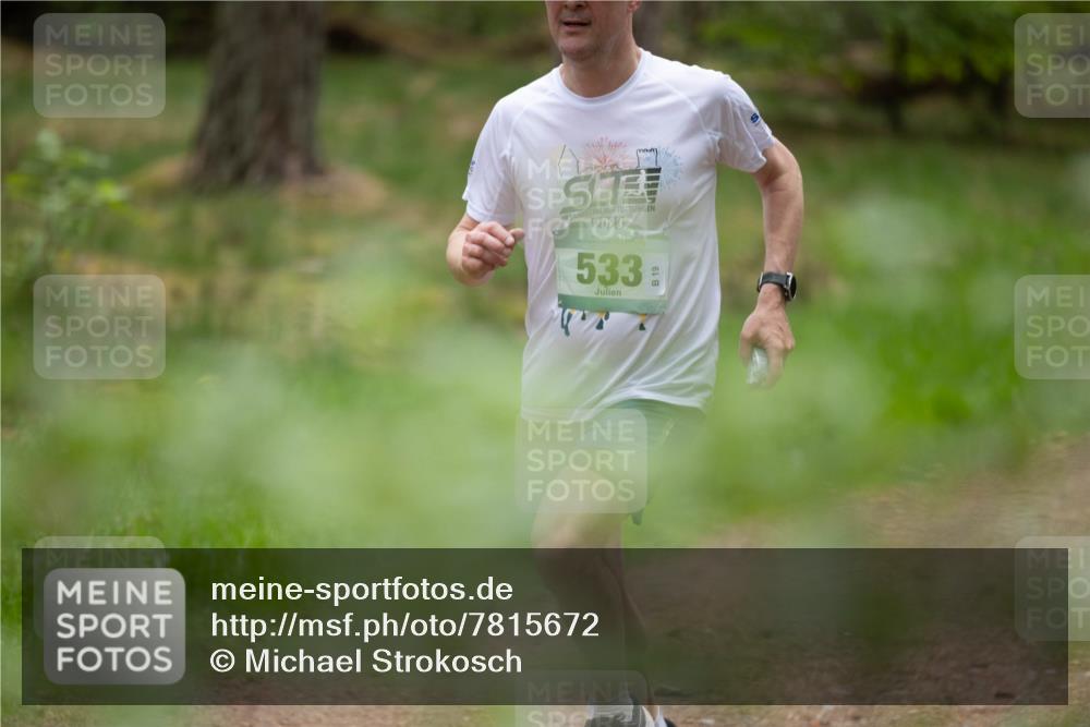 04.05.2025 - 8. Wedeler Halbmarathon Michael Strokosch http://msf.ph/oto/7815672 04.05.2025 10:33:01 Laufen 2023, 533 meine-sportfotos.de