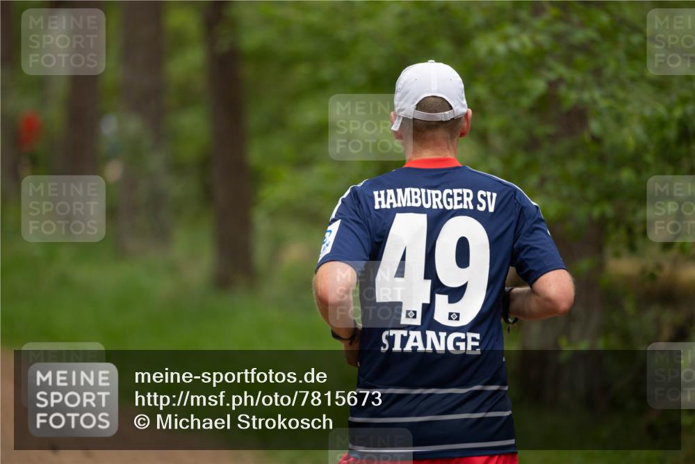 04.05.2025 - 8. Wedeler Halbmarathon Michael Strokosch http://msf.ph/oto/7815673 04.05.2025 10:33:11 Laufen 49 meine-sportfotos.de