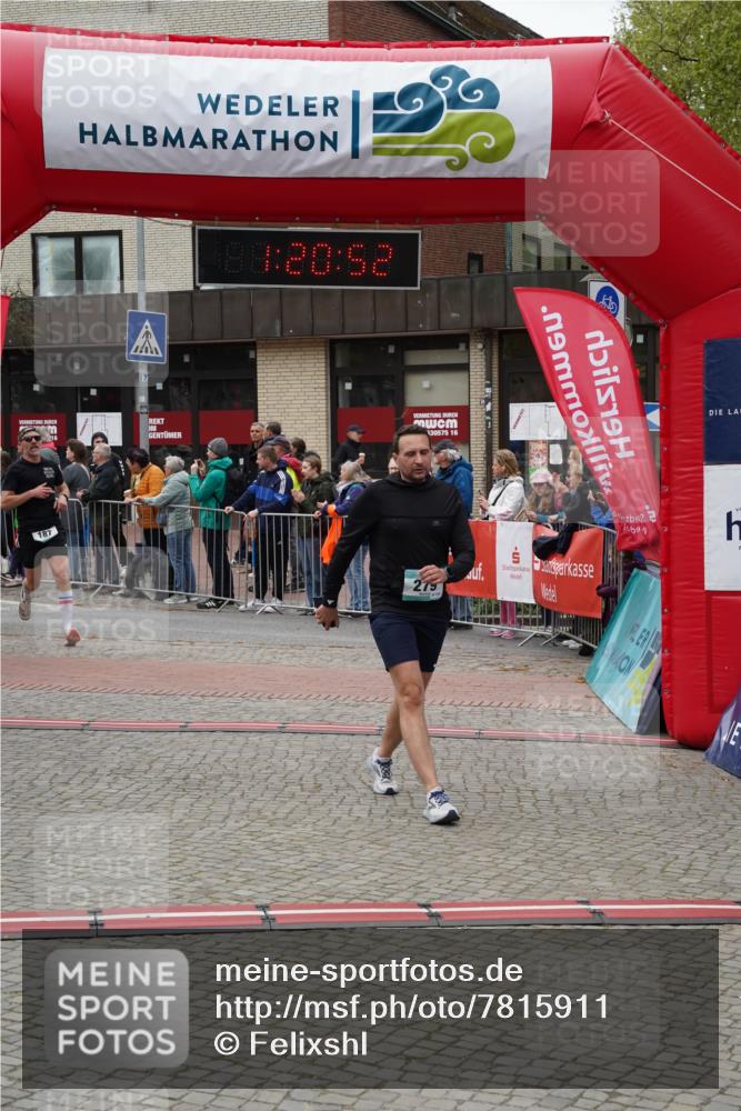 04.05.2025 - 8. Wedeler Halbmarathon Felixshl http://msf.ph/oto/7815911 04.05.2025 11:20:50 Ziel 187, 279 meine-sportfotos.de