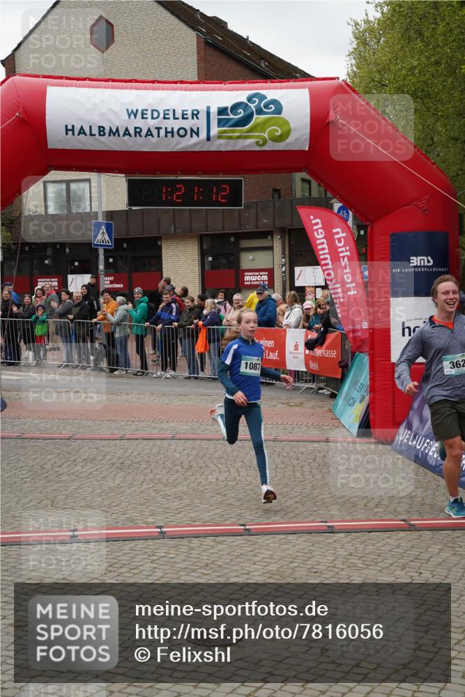 04.05.2025 - 8. Wedeler Halbmarathon Felixshl http://msf.ph/oto/7816056 04.05.2025 11:21:10 Ziel 362, 1087 meine-sportfotos.de