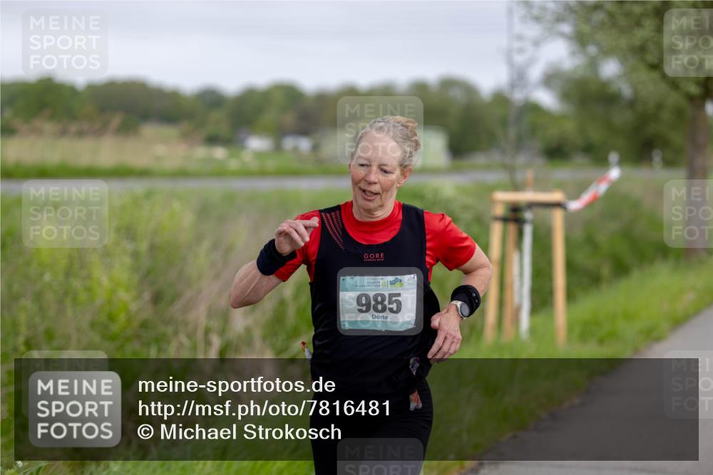 04.05.2025 - 8. Wedeler Halbmarathon Michael Strokosch http://msf.ph/oto/7816481 04.05.2025 11:01:36 Laufen 2, 985 meine-sportfotos.de