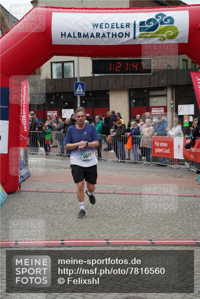 04.05.2025 - 8. Wedeler Halbmarathon Felixshl http://msf.ph/oto/7816560 04.05.2025 11:21:45 Ziel 464, 1077, 1144 meine-sportfotos.de
