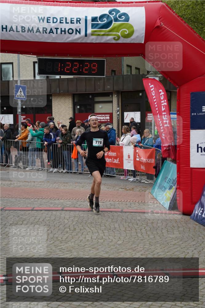 04.05.2025 - 8. Wedeler Halbmarathon Felixshl http://msf.ph/oto/7816789 04.05.2025 11:22:28 Ziel 778, 1044, 1212 meine-sportfotos.de