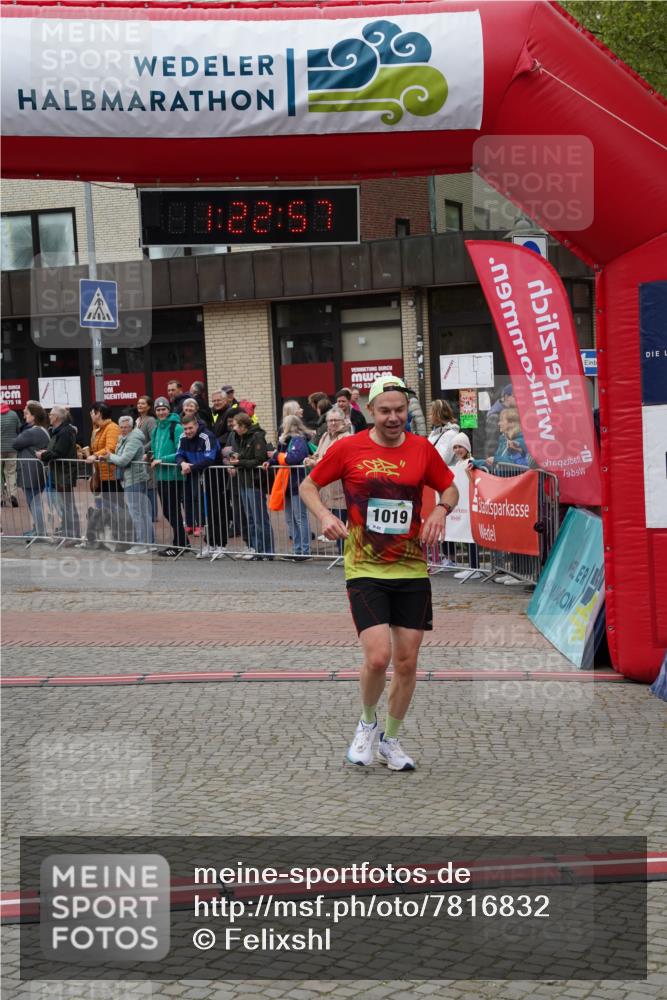 04.05.2025 - 8. Wedeler Halbmarathon Felixshl http://msf.ph/oto/7816832 04.05.2025 11:22:55 Ziel 1019 meine-sportfotos.de