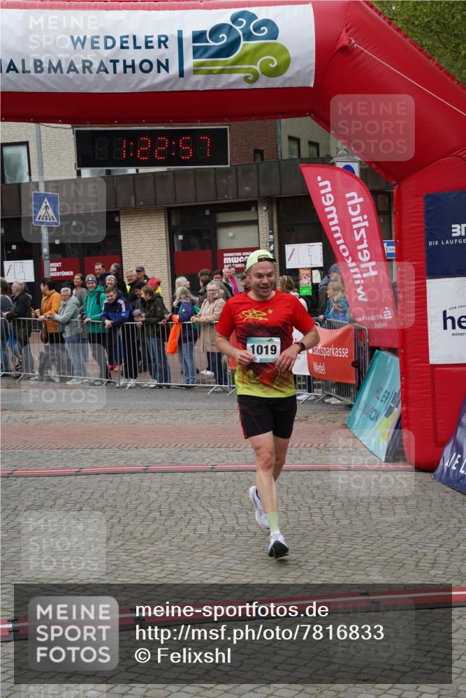 04.05.2025 - 8. Wedeler Halbmarathon Felixshl http://msf.ph/oto/7816833 04.05.2025 11:22:55 Ziel 1019 meine-sportfotos.de