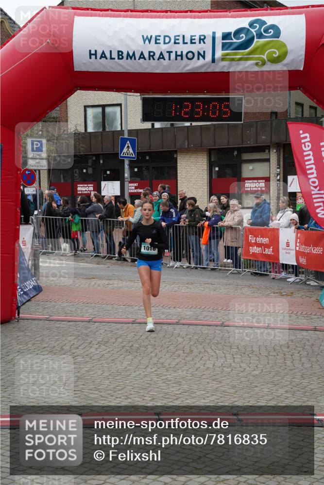 04.05.2025 - 8. Wedeler Halbmarathon Felixshl http://msf.ph/oto/7816835 04.05.2025 11:23:03 Ziel 1016 meine-sportfotos.de