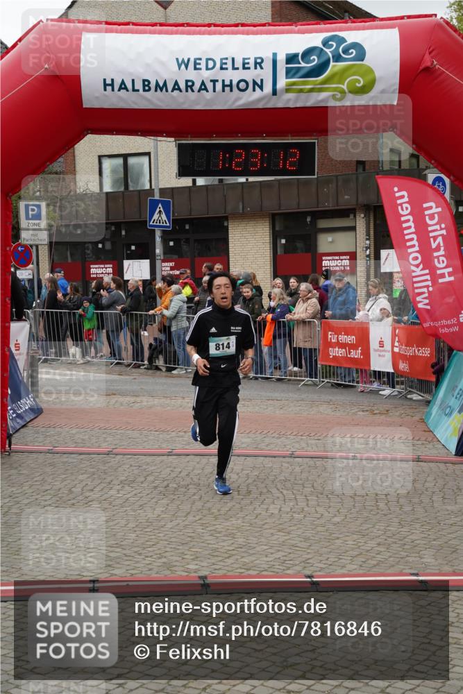 04.05.2025 - 8. Wedeler Halbmarathon Felixshl http://msf.ph/oto/7816846 04.05.2025 11:23:10 Ziel 814, 1016 meine-sportfotos.de