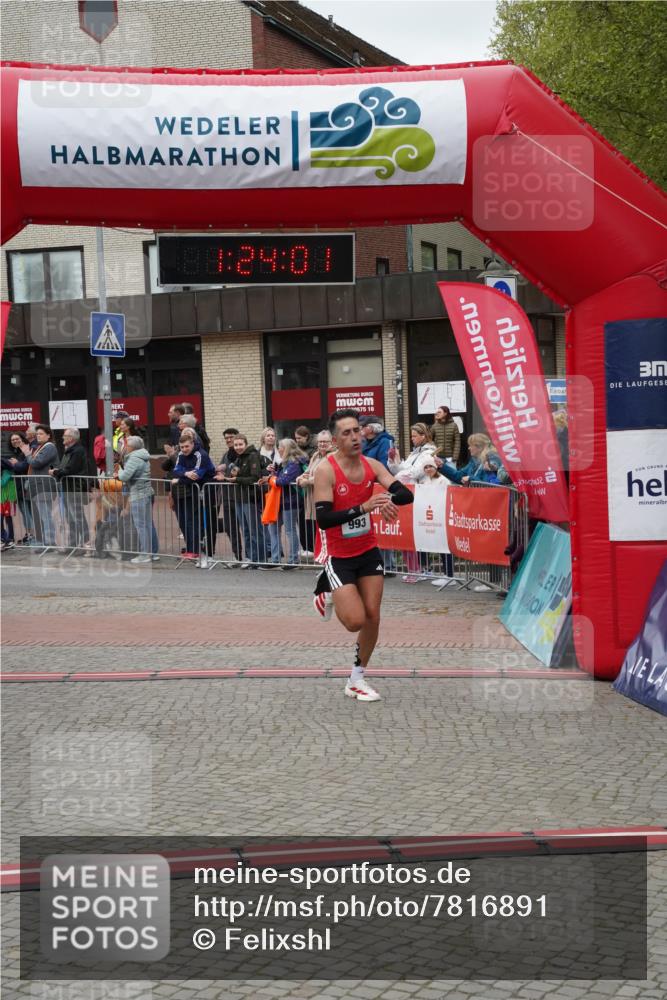 04.05.2025 - 8. Wedeler Halbmarathon Felixshl http://msf.ph/oto/7816891 04.05.2025 11:23:59 Ziel 993 meine-sportfotos.de