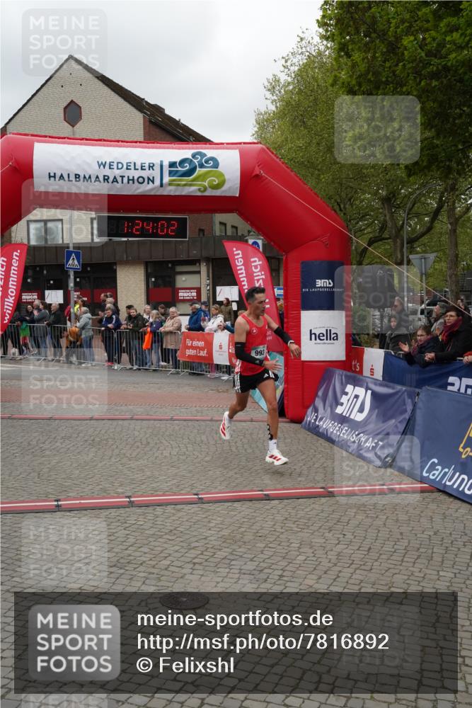 04.05.2025 - 8. Wedeler Halbmarathon Felixshl http://msf.ph/oto/7816892 04.05.2025 11:24:00 Ziel 373, 993 meine-sportfotos.de