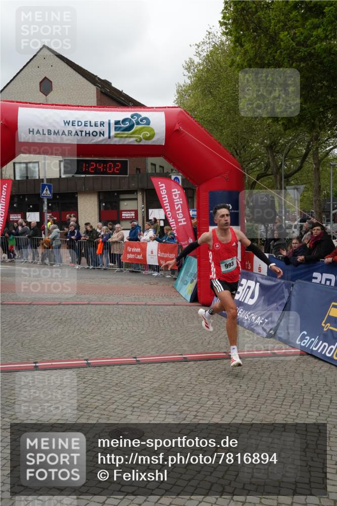 04.05.2025 - 8. Wedeler Halbmarathon Felixshl http://msf.ph/oto/7816894 04.05.2025 11:24:00 Ziel 373, 993 meine-sportfotos.de
