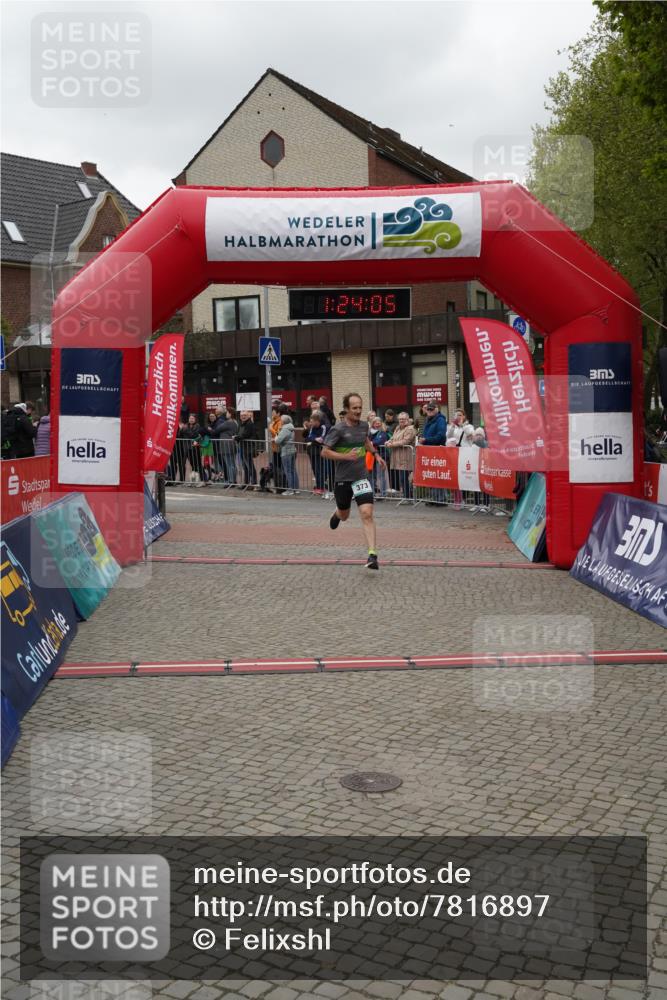 04.05.2025 - 8. Wedeler Halbmarathon Felixshl http://msf.ph/oto/7816897 04.05.2025 11:24:03 Ziel 373, 993 meine-sportfotos.de