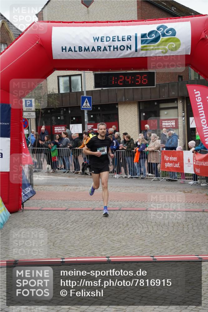 04.05.2025 - 8. Wedeler Halbmarathon Felixshl http://msf.ph/oto/7816915 04.05.2025 11:24:35 Ziel 998, 1199 meine-sportfotos.de