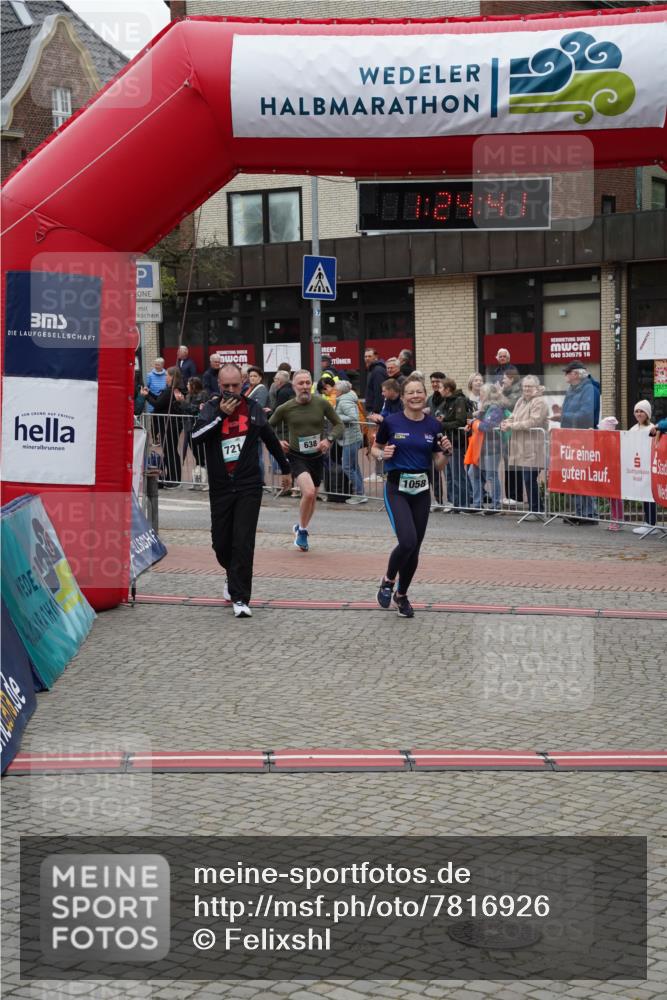 04.05.2025 - 8. Wedeler Halbmarathon Felixshl http://msf.ph/oto/7816926 04.05.2025 11:24:39 Ziel 638, 721, 998, 1058, 1199 meine-sportfotos.de