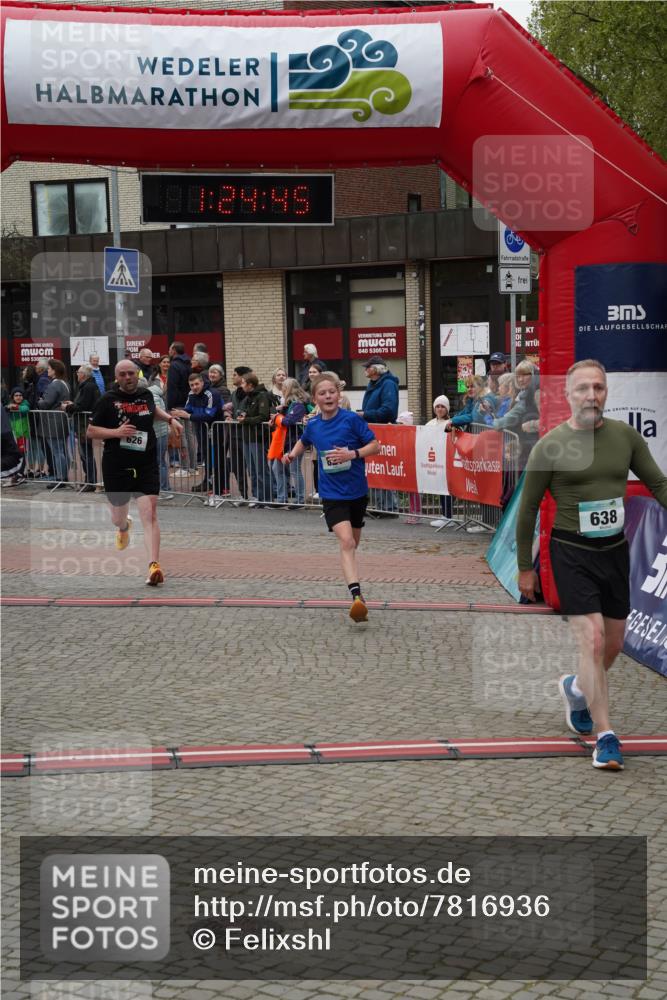04.05.2025 - 8. Wedeler Halbmarathon Felixshl http://msf.ph/oto/7816936 04.05.2025 11:24:43 Ziel 626, 638, 721, 827, 1058, 1199 meine-sportfotos.de