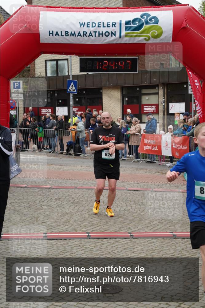 04.05.2025 - 8. Wedeler Halbmarathon Felixshl http://msf.ph/oto/7816943 04.05.2025 11:24:45 Ziel 626, 638, 721, 827, 1058 meine-sportfotos.de