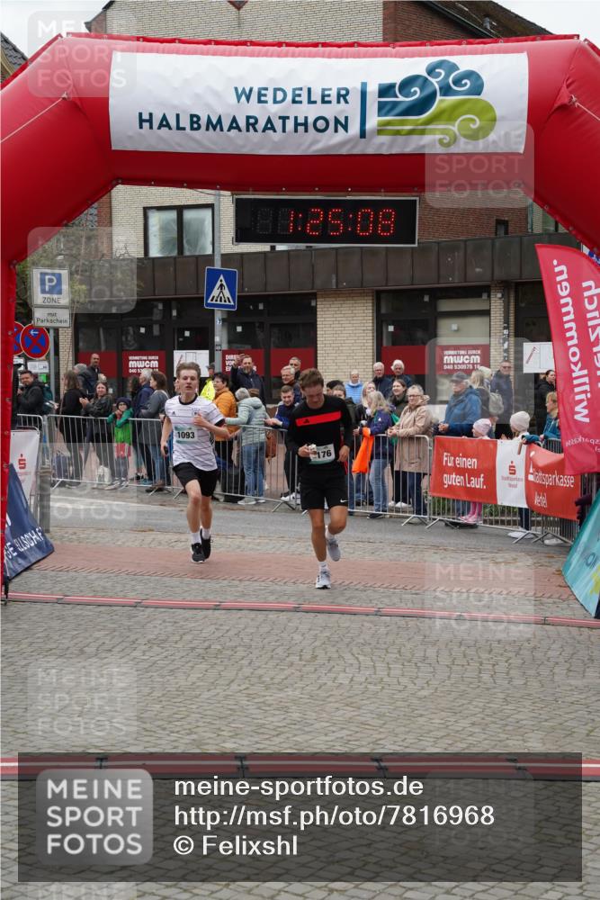04.05.2025 - 8. Wedeler Halbmarathon Felixshl http://msf.ph/oto/7816968 04.05.2025 11:25:06 Ziel 1093, 1176 meine-sportfotos.de