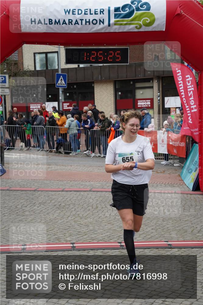 04.05.2025 - 8. Wedeler Halbmarathon Felixshl http://msf.ph/oto/7816998 04.05.2025 11:25:23 Ziel 473, 655 meine-sportfotos.de