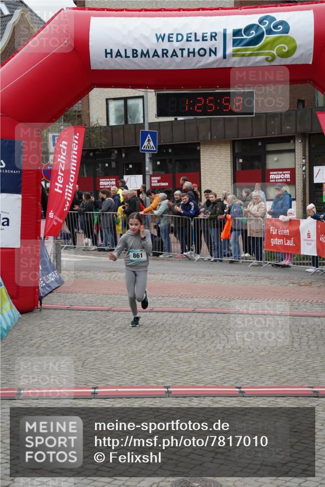 04.05.2025 - 8. Wedeler Halbmarathon Felixshl http://msf.ph/oto/7817010 04.05.2025 11:25:56 Ziel 861 meine-sportfotos.de