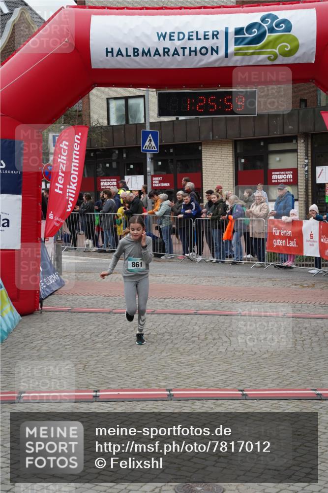 04.05.2025 - 8. Wedeler Halbmarathon Felixshl http://msf.ph/oto/7817012 04.05.2025 11:25:57 Ziel 861 meine-sportfotos.de