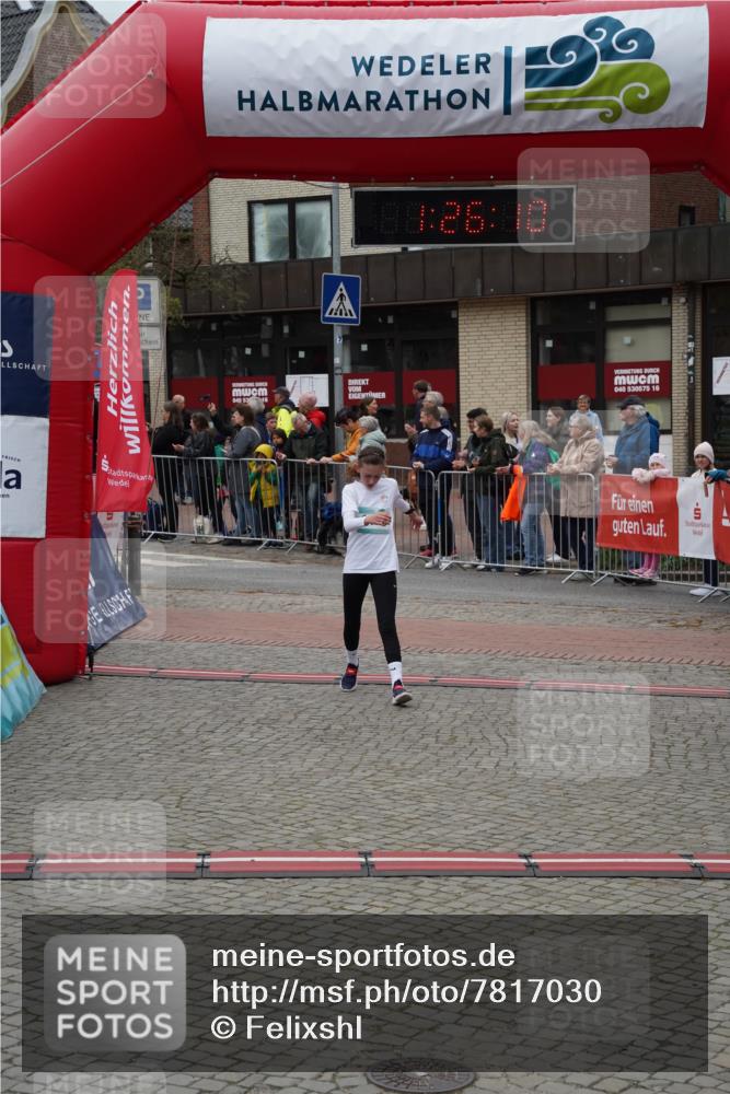 04.05.2025 - 8. Wedeler Halbmarathon Felixshl http://msf.ph/oto/7817030 04.05.2025 11:26:08 Ziel 166, 1123 meine-sportfotos.de