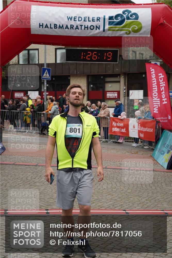 04.05.2025 - 8. Wedeler Halbmarathon Felixshl http://msf.ph/oto/7817056 04.05.2025 11:26:17 Ziel 801, 825, 978 meine-sportfotos.de