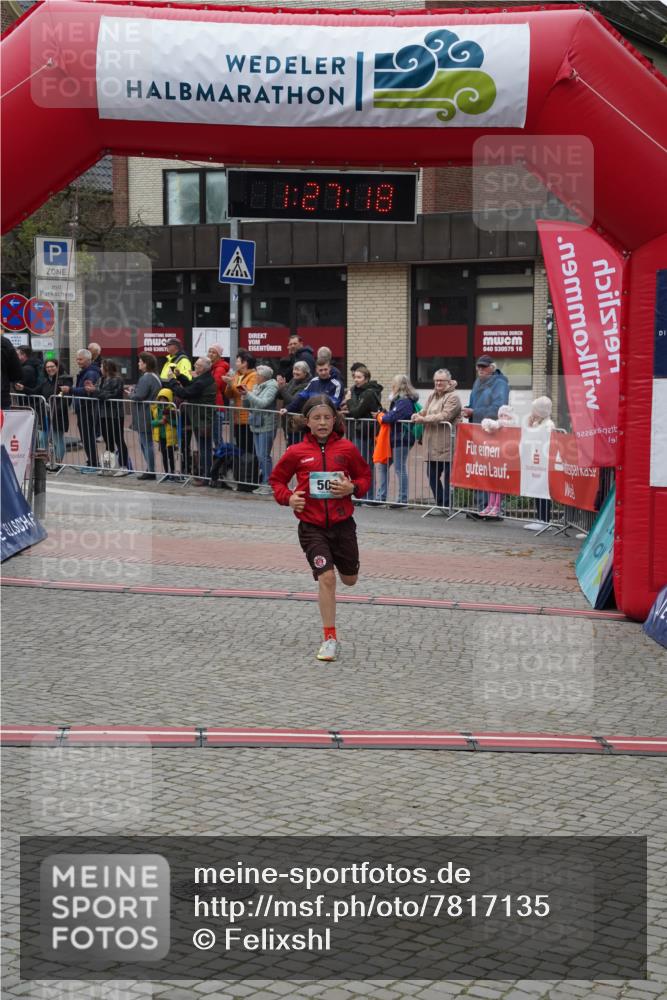 04.05.2025 - 8. Wedeler Halbmarathon Felixshl http://msf.ph/oto/7817135 04.05.2025 11:27:16 Ziel 303, 352, 509, 1038 meine-sportfotos.de