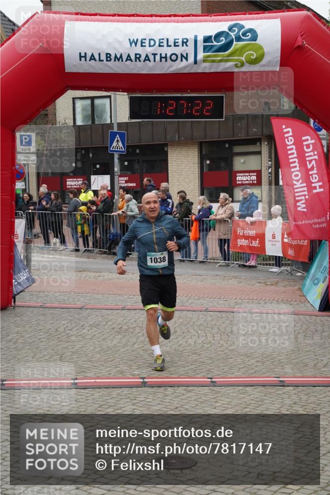 04.05.2025 - 8. Wedeler Halbmarathon Felixshl http://msf.ph/oto/7817147 04.05.2025 11:27:20 Ziel 509, 1038, 1198, 1201 meine-sportfotos.de
