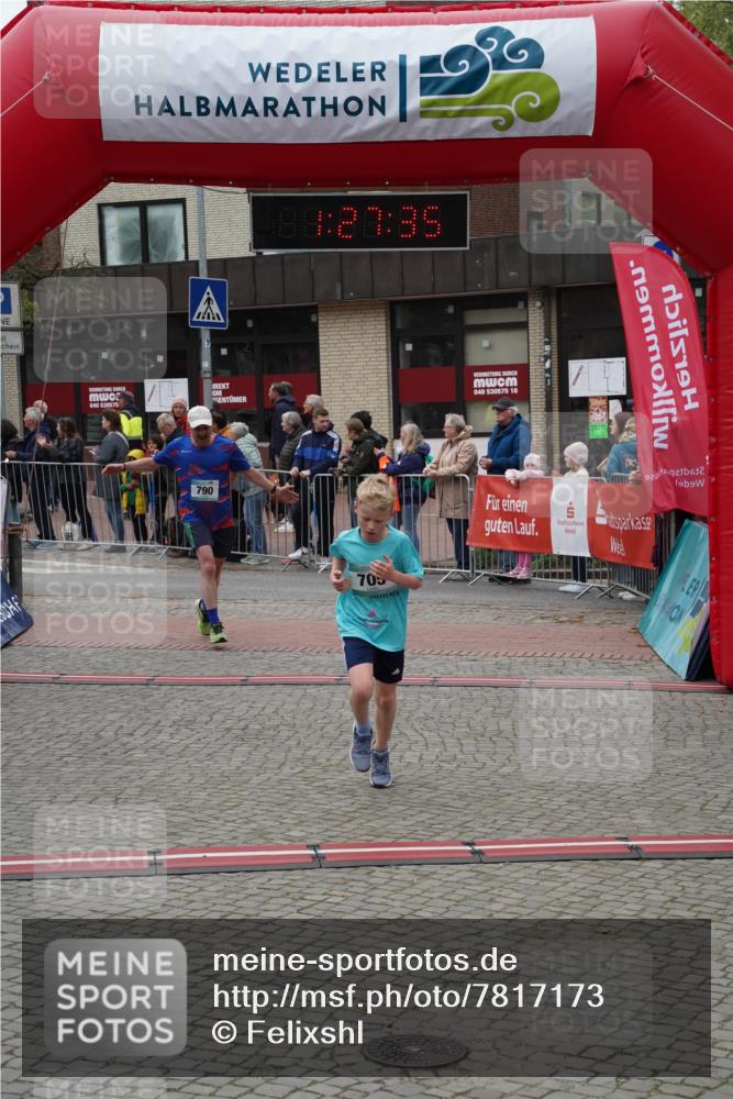 04.05.2025 - 8. Wedeler Halbmarathon Felixshl http://msf.ph/oto/7817173 04.05.2025 11:27:33 Ziel 674, 705, 790 meine-sportfotos.de