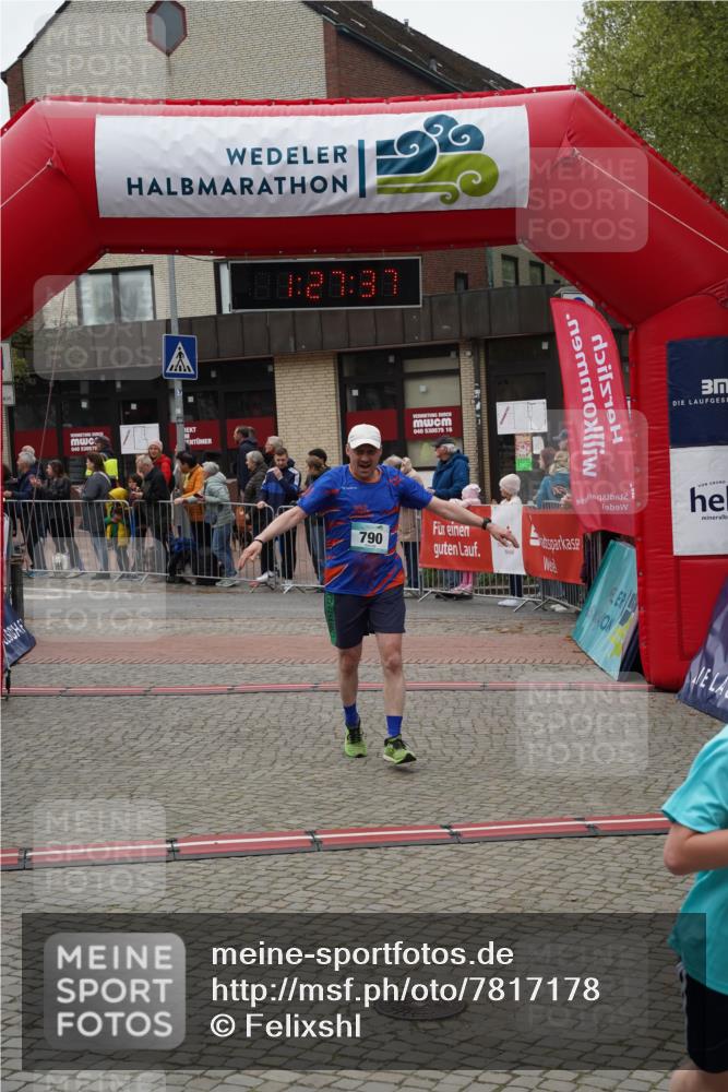 04.05.2025 - 8. Wedeler Halbmarathon Felixshl http://msf.ph/oto/7817178 04.05.2025 11:27:35 Ziel 674, 705, 790 meine-sportfotos.de