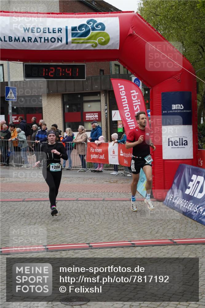04.05.2025 - 8. Wedeler Halbmarathon Felixshl http://msf.ph/oto/7817192 04.05.2025 11:27:39 Ziel 790, 862, 1081, 1208 meine-sportfotos.de
